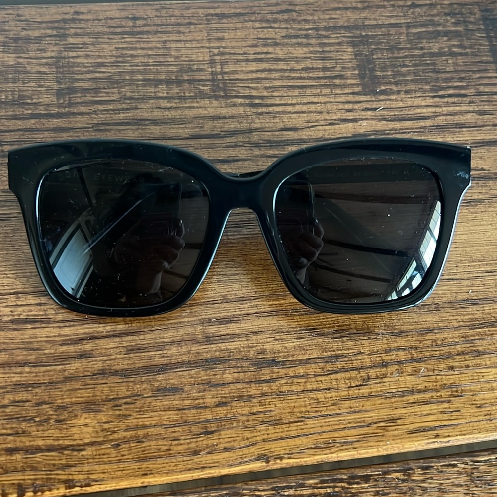 Diff Eyewear - image 1